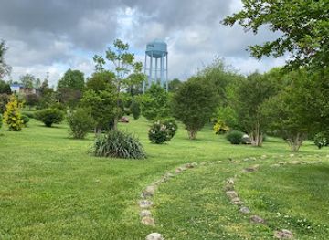 tennessee/highland-rim/attraction/harvey-s-garden