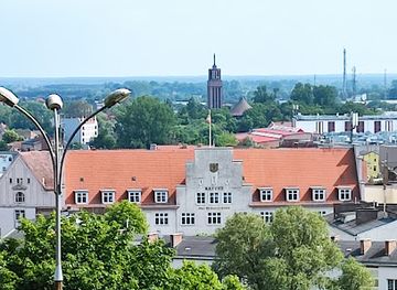 poland/gorzów-wielkopolski/attraction/rzezba-interaktywna-paraboliczne-reflektory