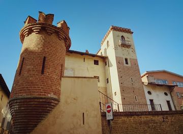 italy/langhe/attraction/palazzo-traversa