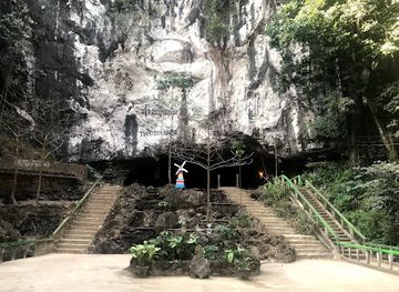 laos/khammouane-province/attraction/tham-nang-aen-cave