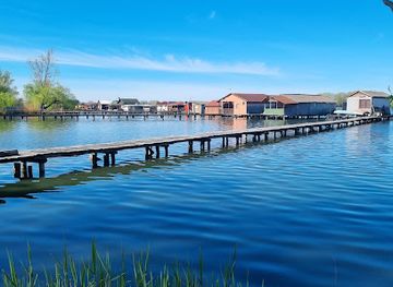 hungary/vertes-mountains/attraction/bokodi-floating-village-viewpoint