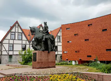 Pomnik Kazimierza Wielkiego