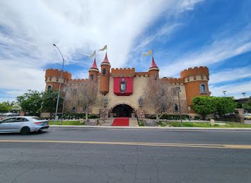 arizona/mesa/downtown-mesa/attraction/golfland-sunsplash