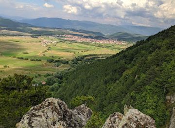bulgaria/pirin-mountains/attraction/st-nicholas-waterfall