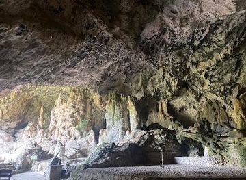 greece/chania/attraction/cave-of-agia-sofia