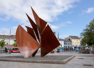 ireland/county-galway/attraction/quincentennial-fountain
