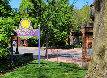 new-york/syracuse/attraction/franklin-square-park