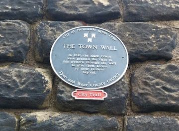 united-kingdom/newcastle-upon-tyne/attraction/black-friars-postern-gate-plaque