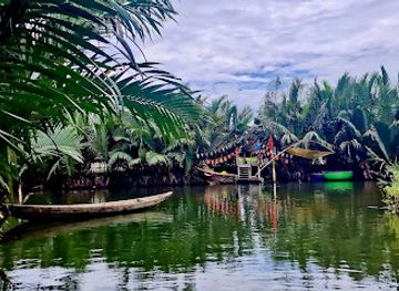 vietnam/hoi-an/cam-thanh-village/attraction/trang-coconut-village-local-basket-boats
