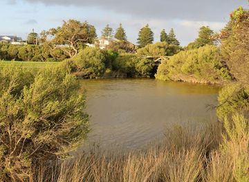 australia/limestone-coast/attraction/beachport-lagoon