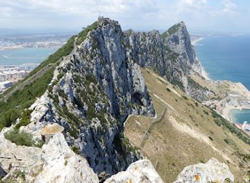 gibraltar/moorish-castle/attraction/douglas-lookout