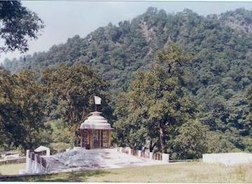 india/rishikesh/attraction/kanvashram