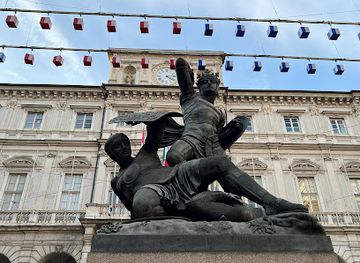 italy/piedmont/attraction/monument-to-the-green-count