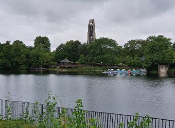 illinois/chicagoland/attraction/riverwalk-park