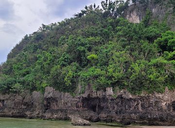 guam/mount-lamlam/attraction/gun-beach