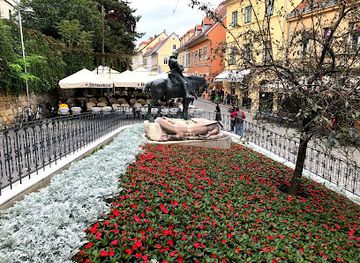 croatia/central-croatia/attraction/stone-gate