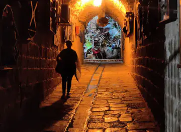 Beit Luzinan Street Art