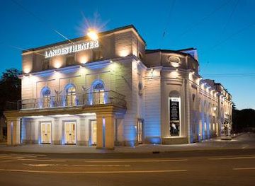 austria/salzburg/attraction/salzburg-state-theater