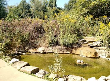 kentucky/bluegrass-region/attraction/louisville-nature-center