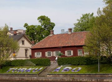 finland/varsinais-suomi-southwest-finland/attraction/pharmacy-museum-and-qwensel-house