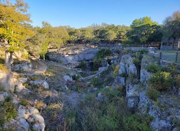texas/hill-country/attraction/cascade-caverns