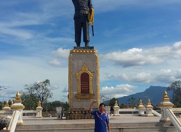 laos/xekong-province/attraction/ongkeo-monument-park