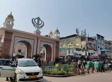 india/delhi/attraction/sunehri-masjid-chandni-chowk
