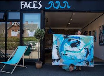 denmark/hornbæk/attraction/faces-hornbak