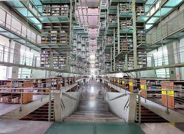 mexico/mexico-city/attraction/biblioteca-vasconcelos