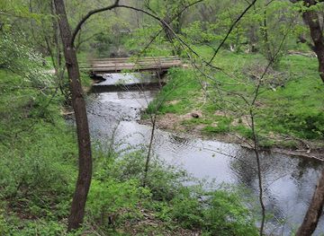 illinois/rock-river-valley/attraction/oakdale-nature-preserve