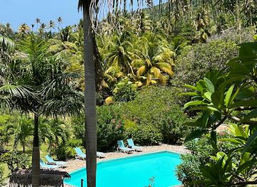 saint-vincent-and-the-grenadines/mayreau/attraction/firefly-estate-tours