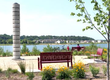 minnesota/rochester/attraction/pillar-sundial-sculpture