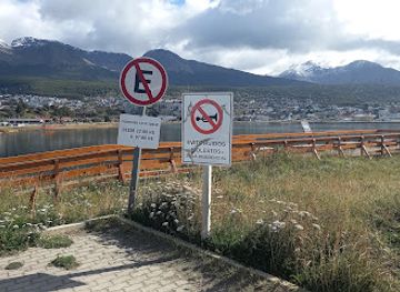 argentina/tierra-del-fuego-national-park/attraction/reserva-natural-urbana-bosque-yatana