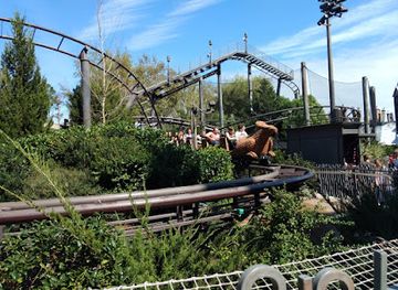 florida/greater-orlando/attraction/hogwarts-castle