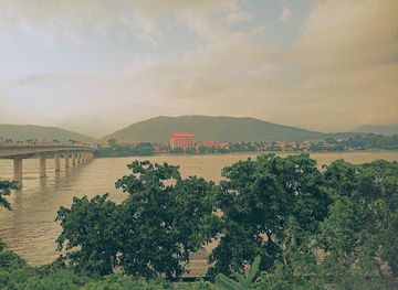 nepal/chitwan/attraction/narayani-riverside