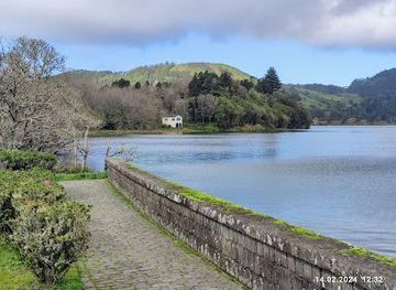 portugal/azores/attraction/canal-das-sete-cidades