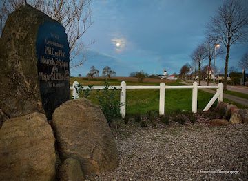 denmark/sonderborg/attraction/memorial-stone-for-du-plat-schau-and-rosen