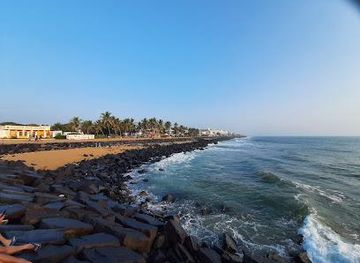india/puducherry/attraction/rock-beach