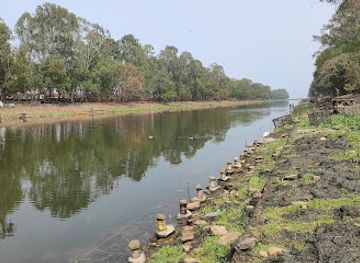 india/manipur/attraction/ningthoukhong-canal
