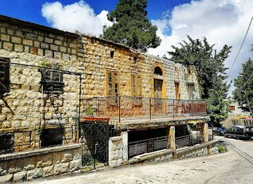 lebanon/deir-el-qamar/attraction/souk-hammana