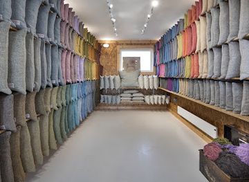 united-kingdom/isle-of-harris/attraction/borrisdale-tweed