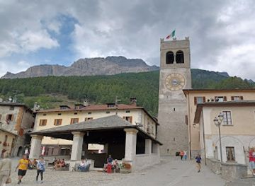 italy/bormio/attraction/piazza-cavour