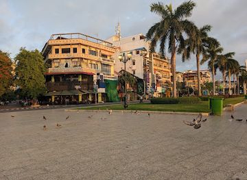 cambodia/phnom-penh/attraction/camnaktakaneutcheachrannirpnheap