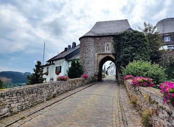 germany/eifel-national-park/attraction/burg-reifferscheid