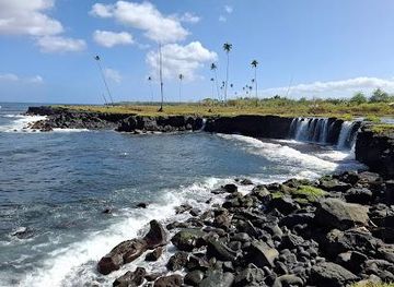 samoa/savai-i/attraction/mu-pagoa-waterfall