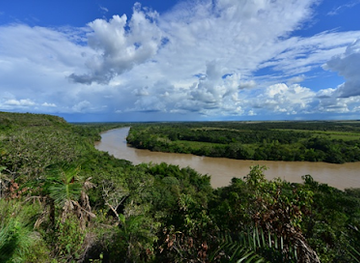 gabon/akanda-national-park/attraction/rio-carlo-andres-zavala