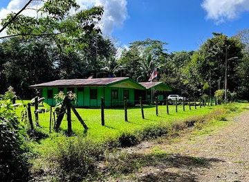 costa-rica/osa-peninsula/attraction/estacion-los-planes-parque-nacional-corcovado