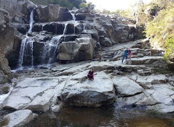 chile/valparaiso-region/attraction/cascadas-san-jeronimo