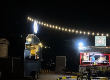 oman/salalah/attraction/nawafith-bark