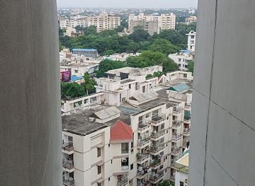 india/kanpur/attraction/view-of-ganga-bairaj-from-emerald-garden